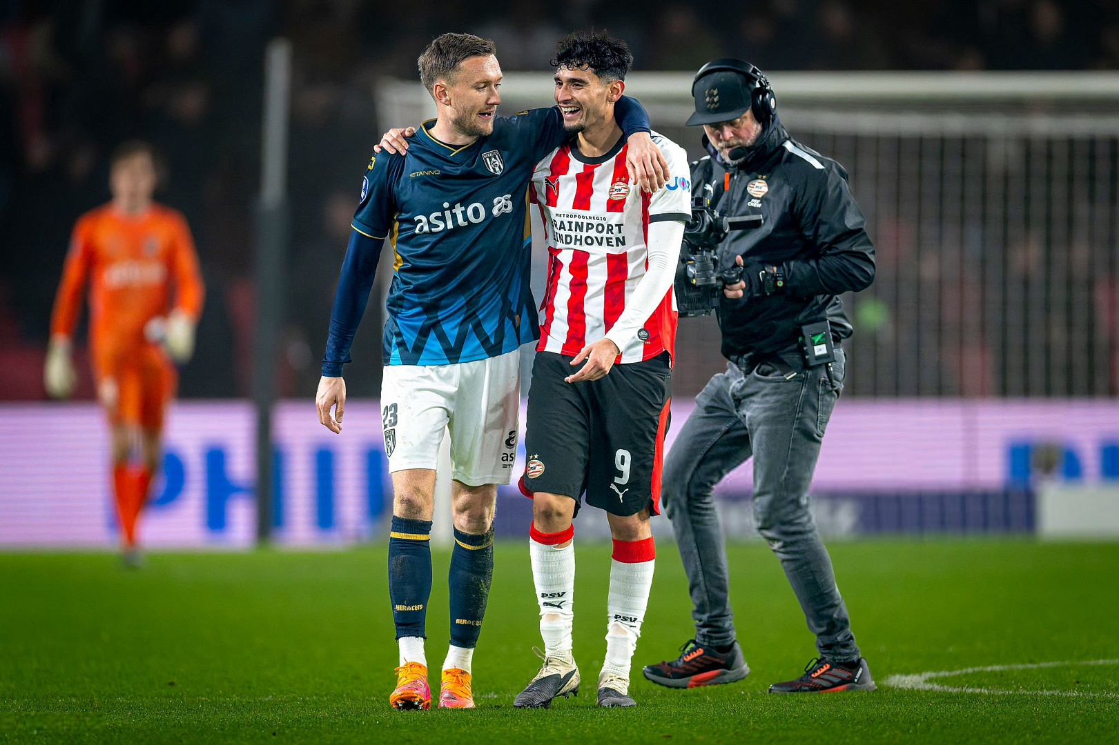 Голевая перестрелка ПСВ и «Хераклеса»