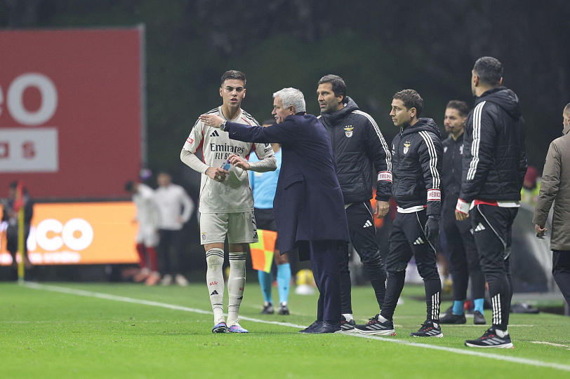 Потрясающий удар Эурснеса спас Моуринью от поражения 