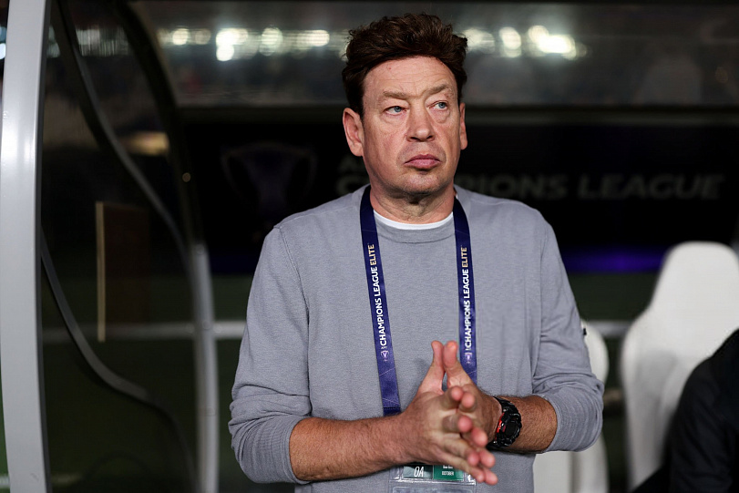 Слуцкий номинирован на звание лучшего тренера года