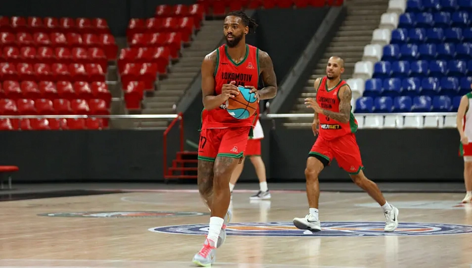 Ройс Хэмм остаётся на TVSTART.RU!