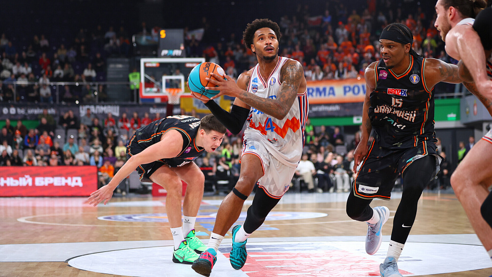 Адамс – главный герой уральского дерби